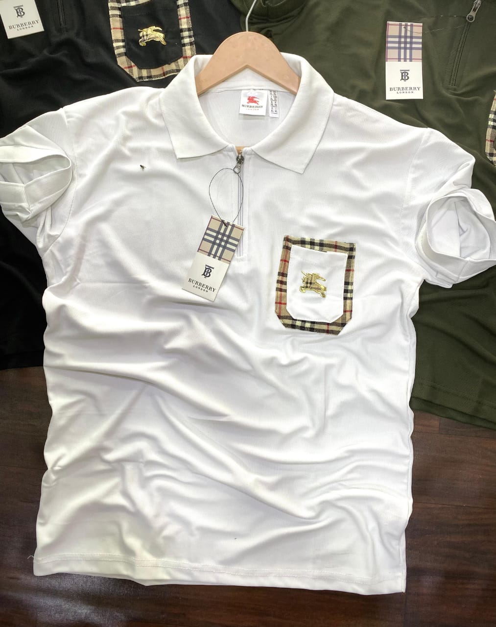 BURBERRY T-SHIRT